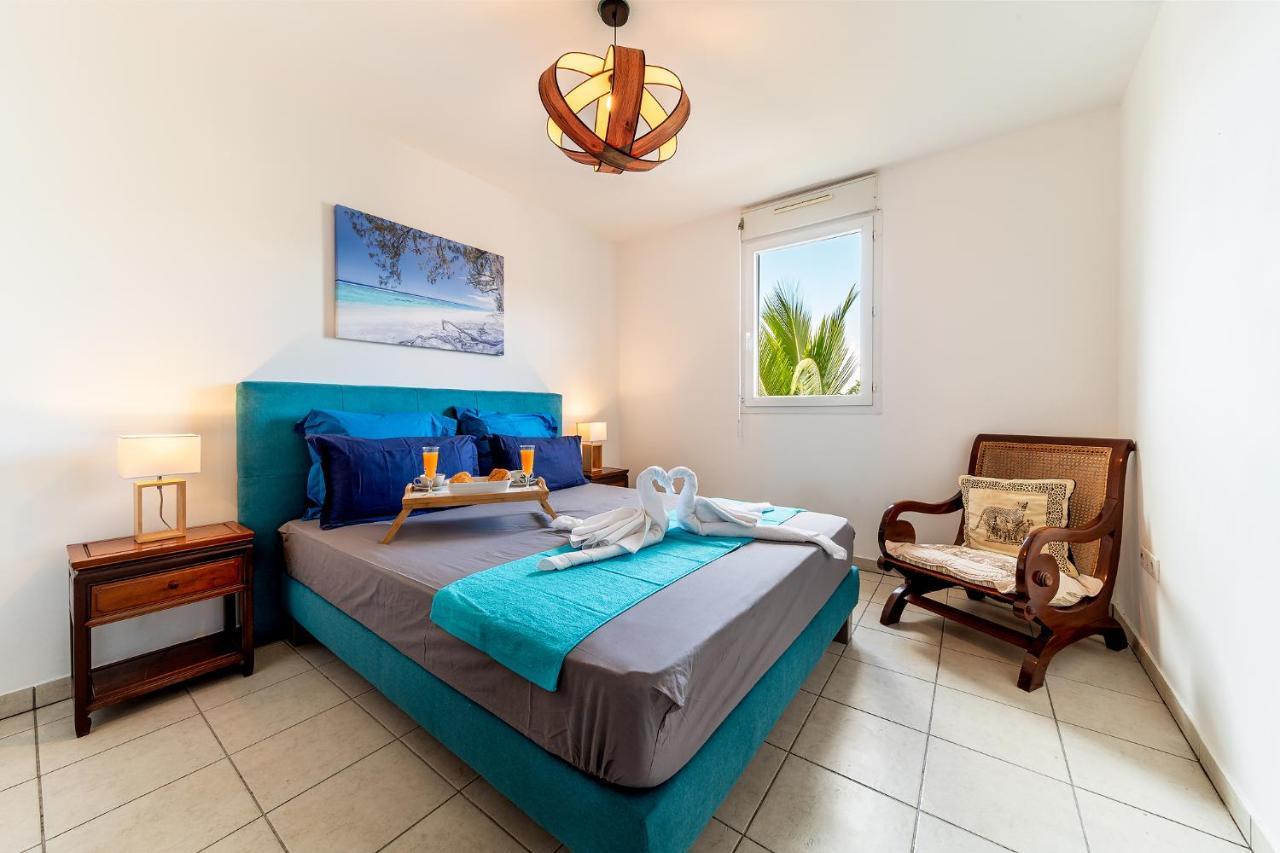 Apartamento T2 - Sainte-Clotilde - Wifi - A la Nuitée Exterior foto